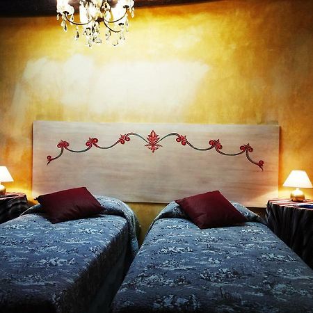 Sotto I Tetti Del Borgo Apartment Сполето Екстериор снимка